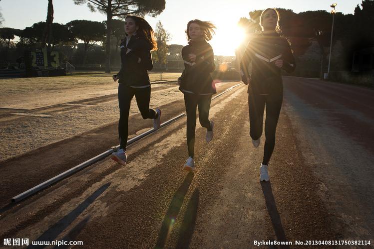 对外贸易的 对外贸易的